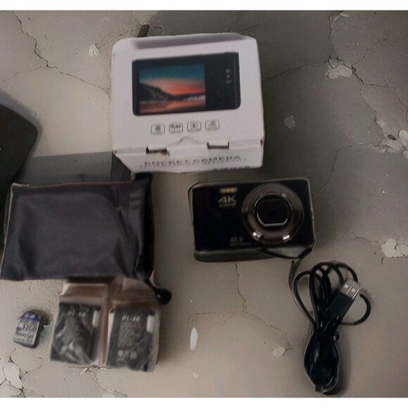 Pocket  Camera Digital Camera 48 Megapixel 4KHD New W Box/Memory card/Bag - Picture 1 of 15